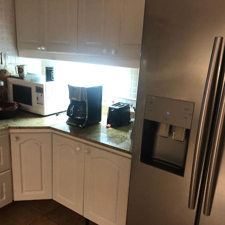 Villa Saint Tropez Cabo Frio Eksteriør billede
