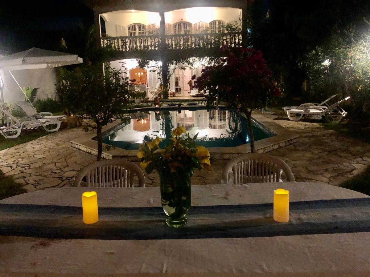 Villa Saint Tropez Cabo Frio Eksteriør billede